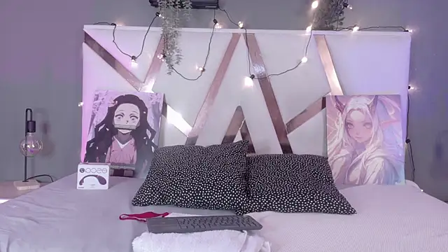 AmbarHills 1 online show from 12/01/25, 11:48