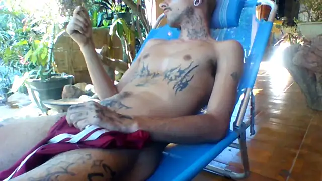 Snapshot of sellvageria chatting on 11/21/25, 06:06 sellvageria online show from 11/21/25, 06:06