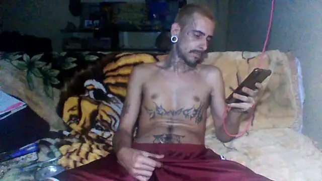 Snapshot of sellvageria chatting on 11/30/25, 12:36 sellvageria online show from 11/30/25, 12:36