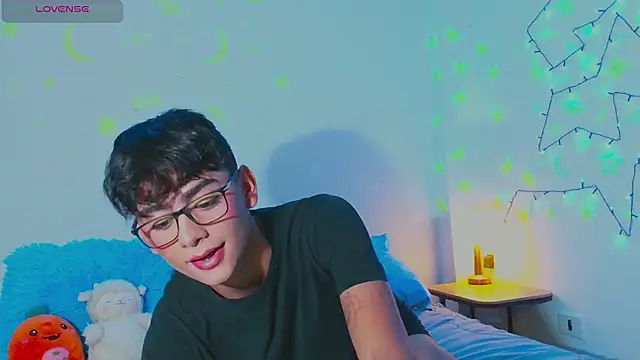 arnold laurent  online show from 01/06/25, 10:37