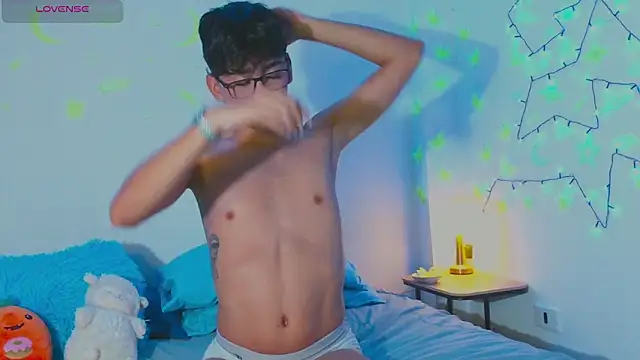 arnold laurent  online show from 01/09/25, 12:03