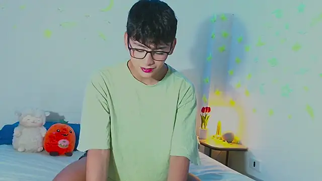 arnold laurent  online show from 02/24/25, 07:19