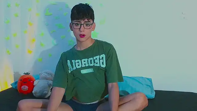 arnold laurent  online show from 03/21/25, 07:13