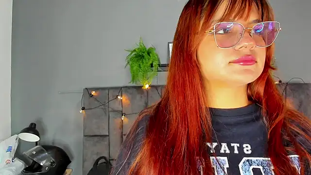 AbbyWathson online show from 11/21/25, 07:34