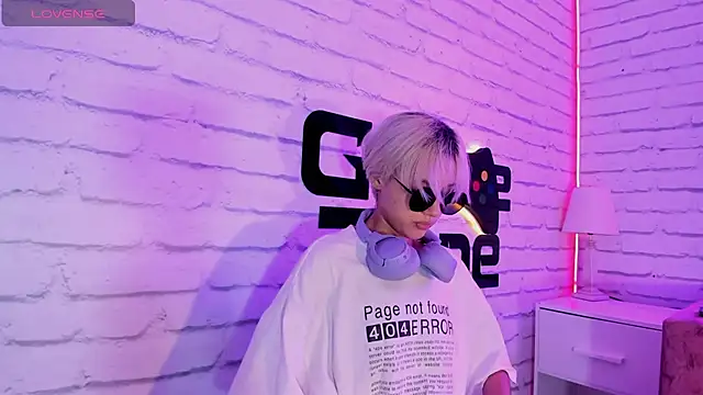 min minjil online show from 01/13/25, 11:41