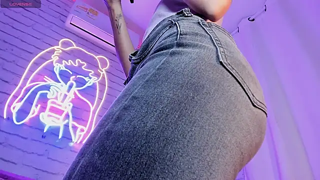 min minjil online show from 01/17/25, 11:59