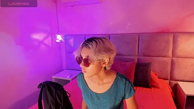 min minjil online show from 02/07/25, 11:45