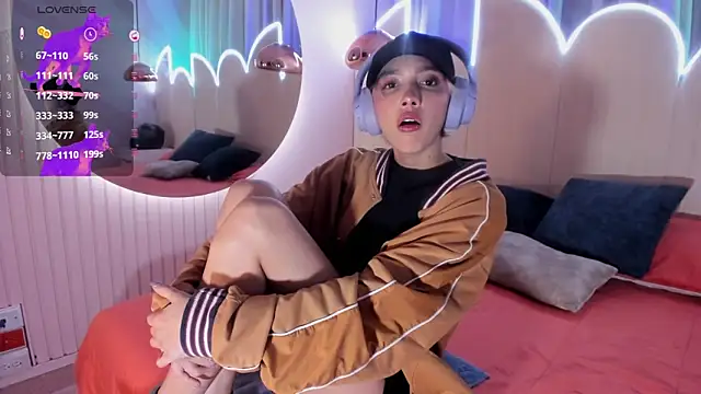 min minjil online show from 02/11/25, 06:01