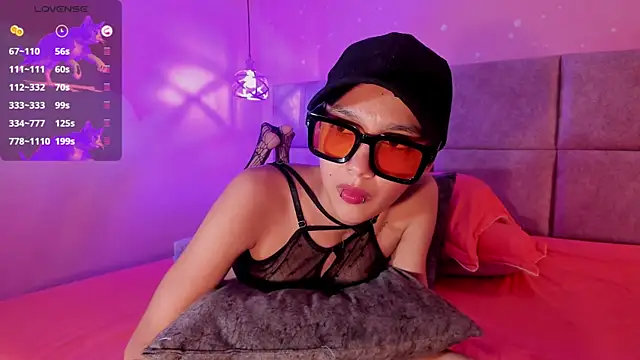 min minjil online show from 02/12/25, 02:54