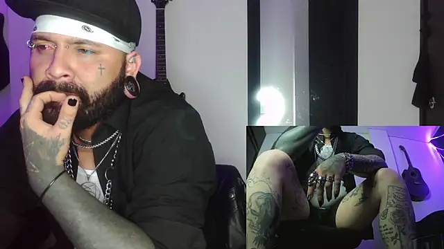 darkclothes online show from 12/25/24, 10:39