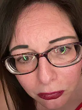 Snapshot of Ailsa_Bliss chatting on 03/12/25, 12:42 Ailsa Bliss online show from 03/12/25, 12:42