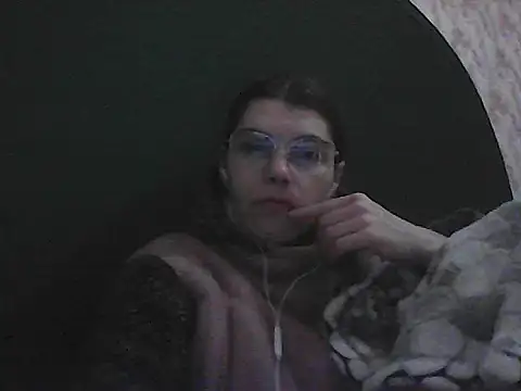 Snapshot of Musical__fantasy chatting on 10/02/25, 09:44 Musical fantasy online show from 10/02/25, 09:44