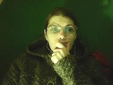 Snapshot of Musical__fantasy chatting on 10/16/25, 08:10 Musical fantasy online show from 10/16/25, 08:10