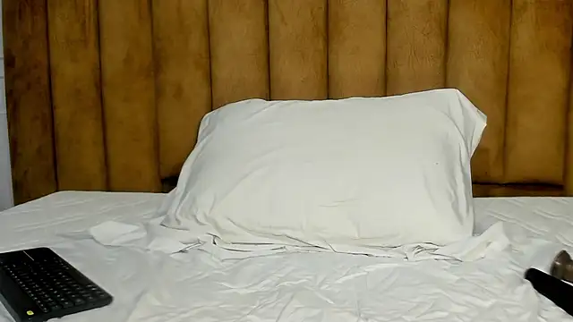 Daphne81  online show from 01/05/25, 05:20