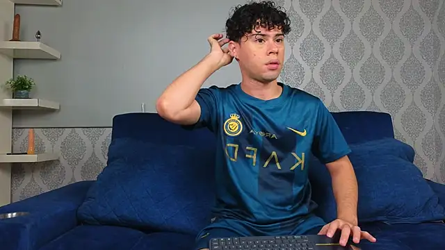 Theskinnyboys online show from 12/13/24, 11:13
