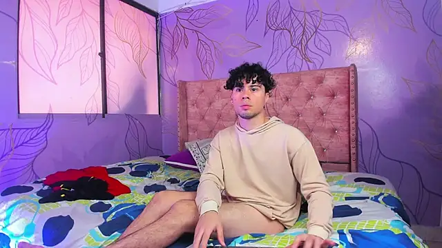 Theskinnyboys online show from 02/14/25, 08:37
