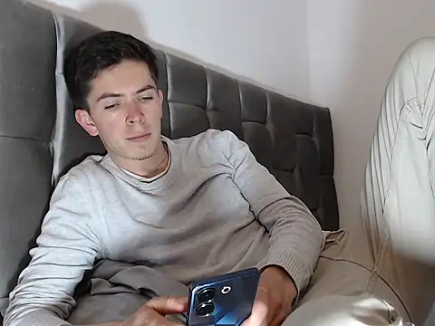 Eliantg online show from 09/18/25, 11:29