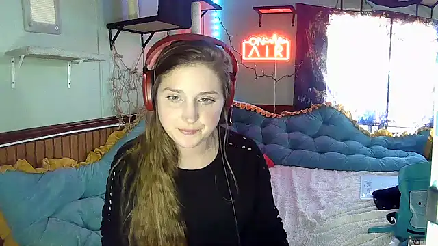 mirannacult online show from 12/08/24, 07:32