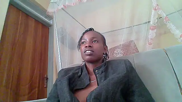 Snapshot of likys123 chatting on 10/27/25, 09:57 likys123 online show from 10/27/25, 09:57