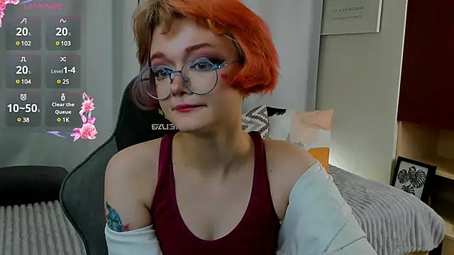 Snapshot of ohliva chatting on 12/03/24, 08:06 ohliva online show from 12/03/24, 08:06