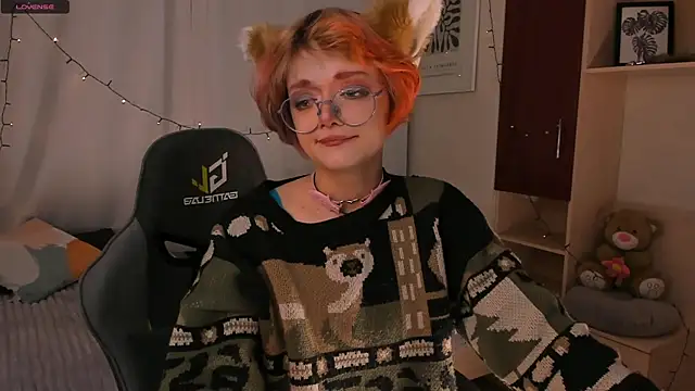 Snapshot of ohliva chatting on 12/09/24, 08:23 ohliva online show from 12/09/24, 08:23