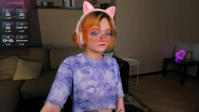 Snapshot of ohliva chatting on 03/01/25, 09:51 ohliva online show from 03/01/25, 09:51