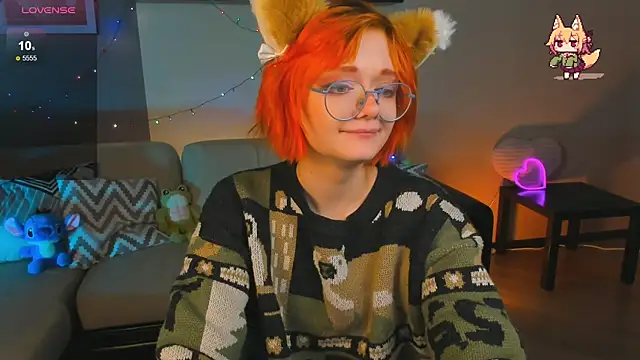 Snapshot of ohliva chatting on 03/11/25, 07:58 ohliva online show from 03/11/25, 07:58