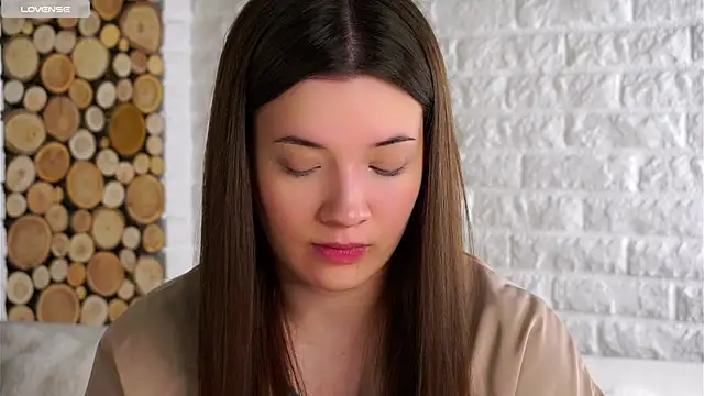 LowOncoming online show from 11/02/25, 02:03