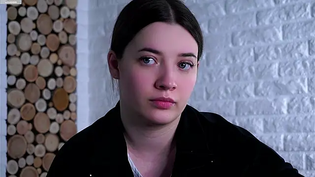 LowOncoming online show from 05/03/26, 03:23