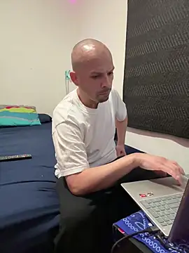 DaHomeEDubs online show from 01/13/25, 12:30