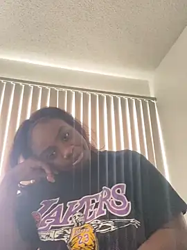 LillShayy online show from 09/25/25, 02:21