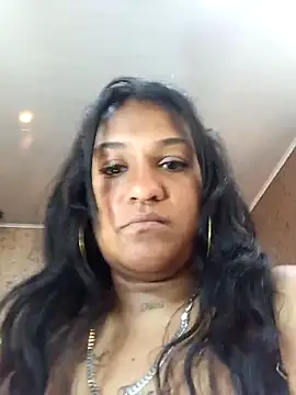Michelle Brito1 online show from 02/18/25, 06:47