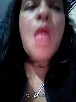 Michelle Brito1 online show from 05/13/26, 09:44