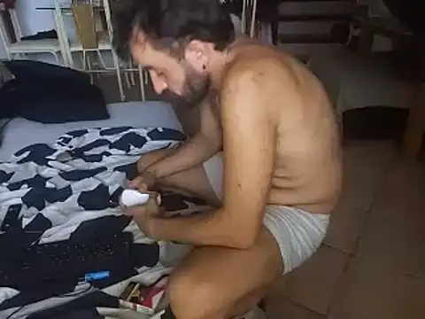 FJcouple online show from 10/06/25, 07:22