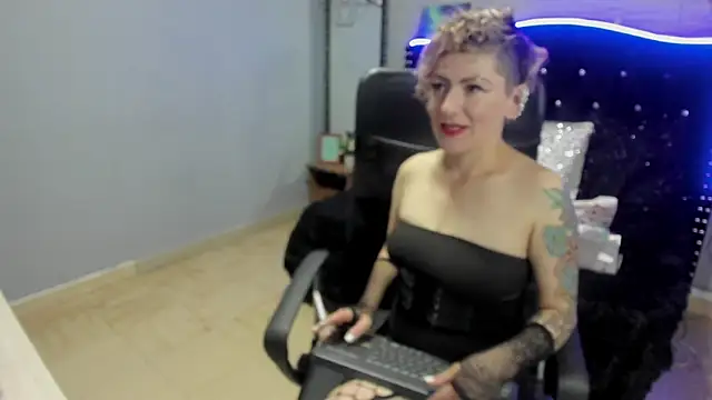 Maria fernandaxxx  online show from 12/11/24, 01:17