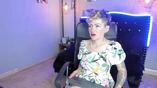 Maria fernandaxxx  online show from 12/15/24, 09:24