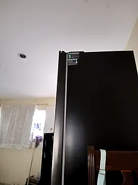 Snapshot of _maiahairy_ chatting on 11/20/25, 09:36 maiahairy online show from 11/20/25, 09:36