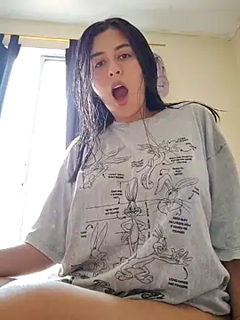 Snapshot of _maiahairy_ chatting on 11/27/25, 06:43 maiahairy online show from 11/27/25, 06:43