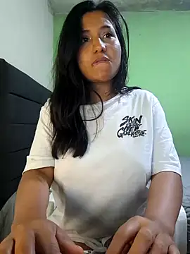 yuliparis online show from 12/05/24, 06:54