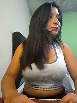 yuliparis online show from 12/09/24, 11:56