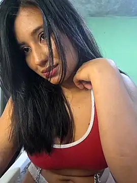 yuliparis online show from 12/11/24, 12:02