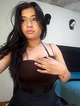 yuliparis online show from 09/23/25, 03:53