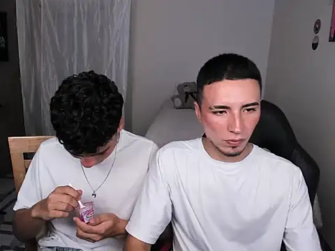 sweet boys xx online show from 03/18/25, 03:53