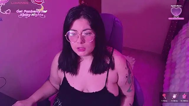 Snapshot of Azamy-12 chatting on 10/27/25, 06:28 Azamy-12 online show from 10/27/25, 06:28