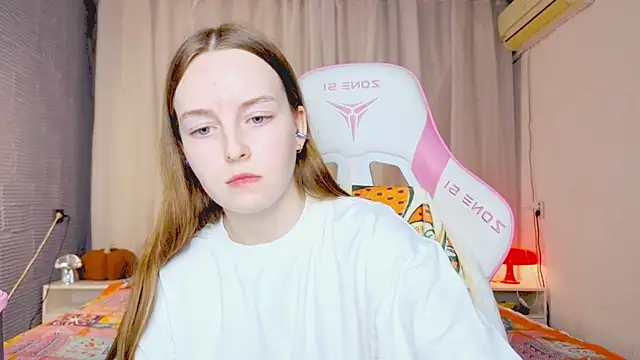 Wild  flowers online show from 11/14/25, 07:34