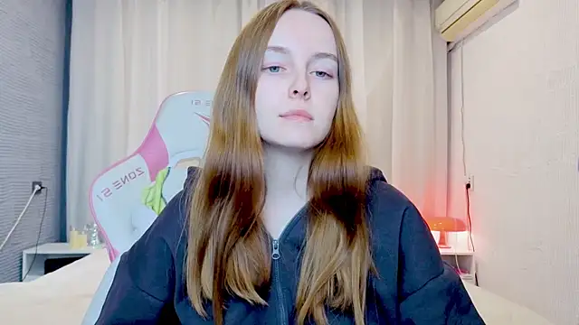 Wild  flowers online show from 11/30/25, 04:44