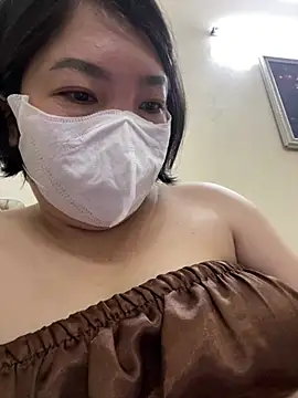 Hachi Sweetbabie  online show from 06/09/26, 10:49