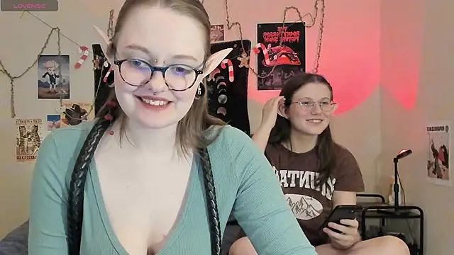 Snapshot of BebKonie chatting on 12/11/24, 01:06 BebKonie online show from 12/11/24, 01:06