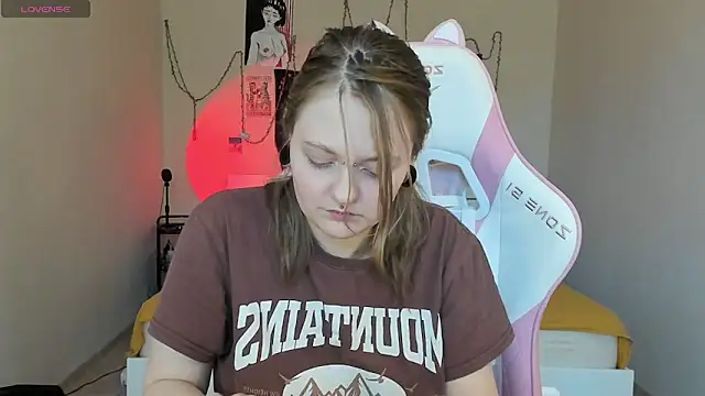 Snapshot of BebKonie chatting on 01/15/25, 08:20 BebKonie online show from 01/15/25, 08:20