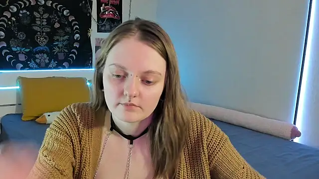 Snapshot of BebKonie chatting on 03/16/25, 06:55 BebKonie online show from 03/16/25, 06:55